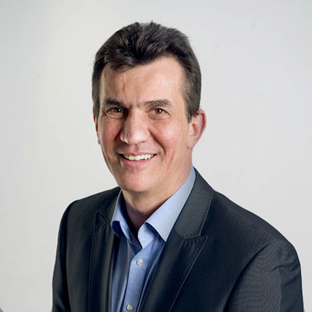 DR. GYÖRGY SÁROSI
